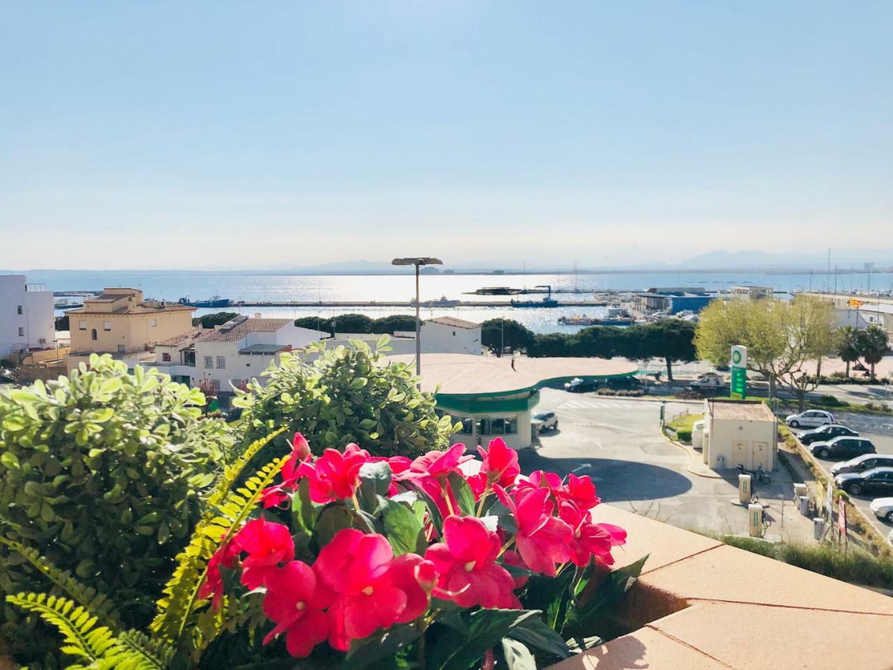 ROC MAR 3 3D - Apartamento cerca del centro y de la playa - terraza con vistas al mar y al puerto Rosas Exterior foto